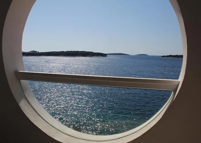 Simpatia Apartment Primosten